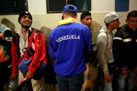 Los ciudadanos venezolanos podrán entrar en Perú sin pasaporte
