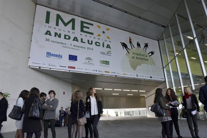 Fachada de entrada de IMEX Andalucía