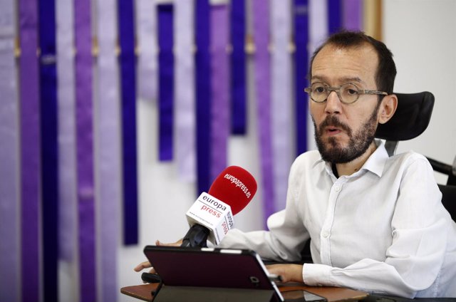 Entrevista de Europa Press al secretario de Organización de Podemos y secretario