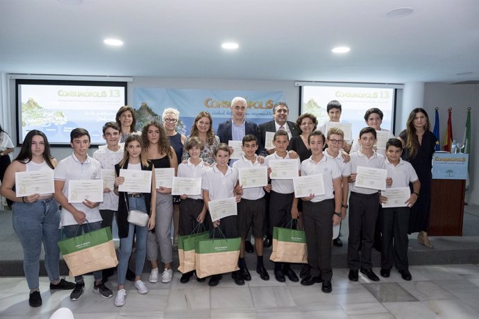 Junta invita a centros escolares a participar en Consumópolis14