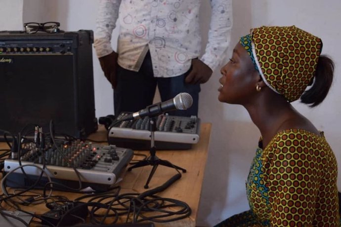 Emisora de radio comunitaria en Gandiol (Senegal)