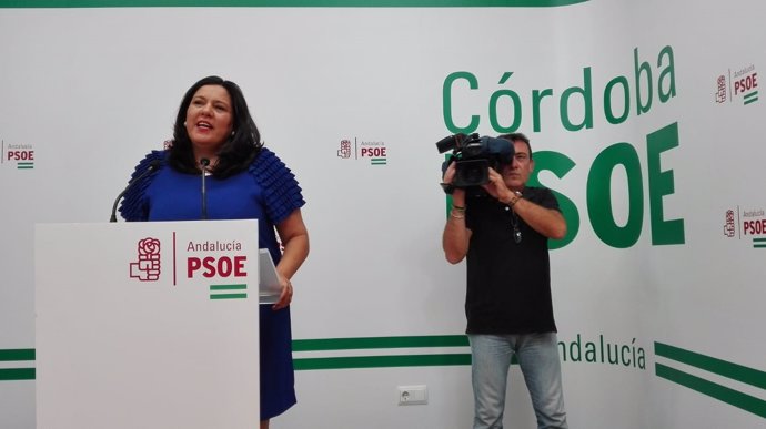 Dolores Amo en la sede del PSOE de Córdoba