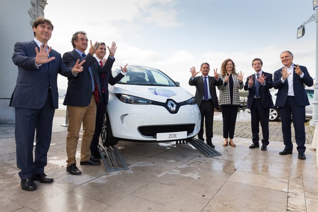 El Puerto de Santander celebra su coche 7 millones