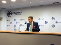 Lacalle, tras el mitin de Vox, cree que "sería bueno concentrar el voto en el PP cuando lleguen las elecciones"