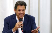 Haddad ofrece diálogo a las "fuerzas democráticas" de Brasil para frenar a Bolsonaro
