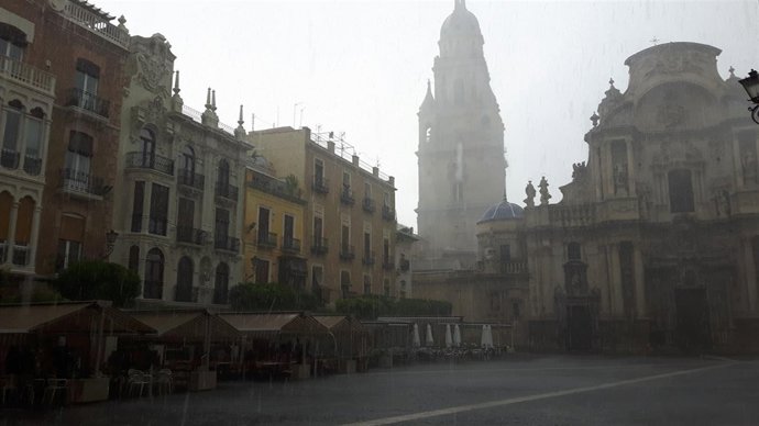 Imagen de la tormenta en la ciudad de Murcia
