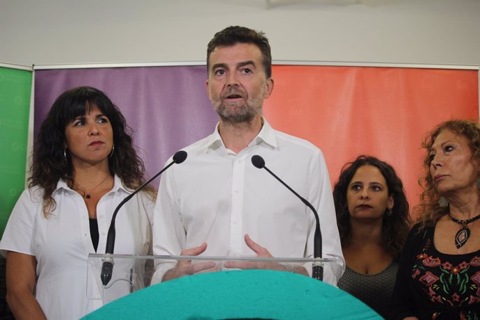 Antonio Maíllo, líder de IU Andalucía, en rueda de prensa