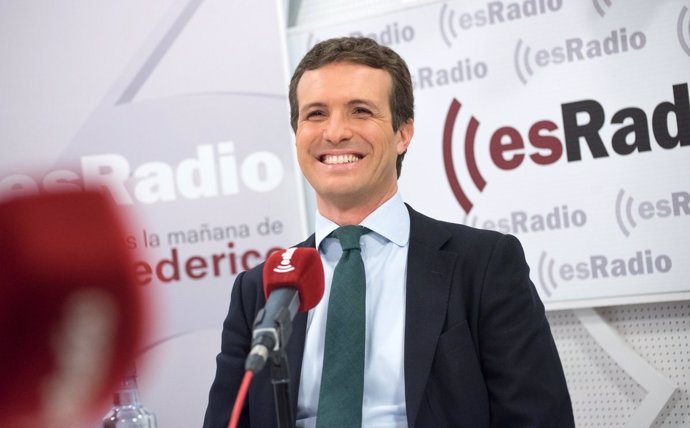 Entrevista al presidente del PP, Pablo Casado, en Es Radio
