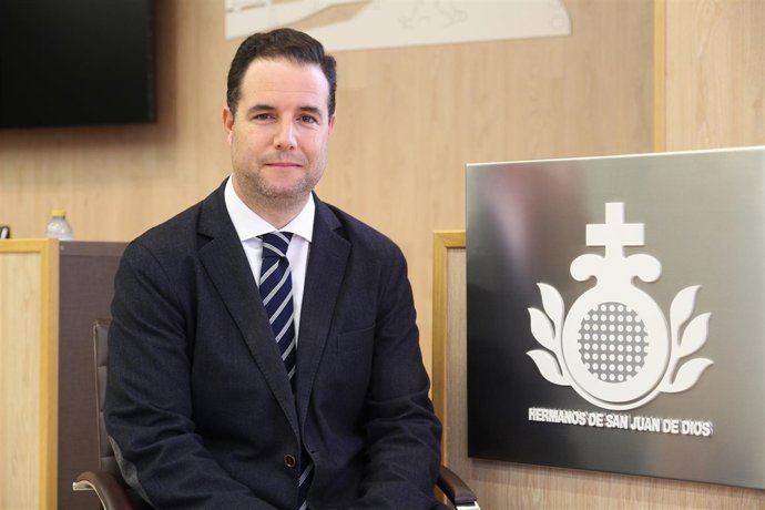 Vicente Fernández director Hospital Santa Clotilde