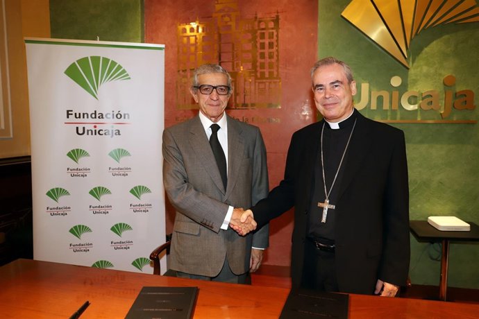 Medel con el obispo de málaga jesús catalá acuerdo fundación unicaja y obispado