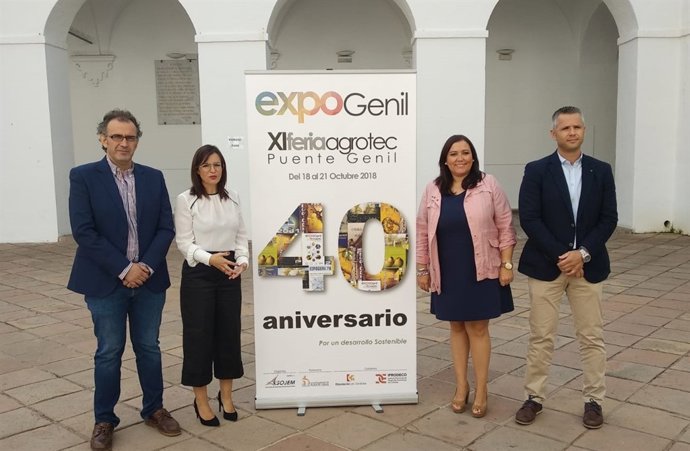 Carrillo (dcha.), en la presentación de ExpoGenil