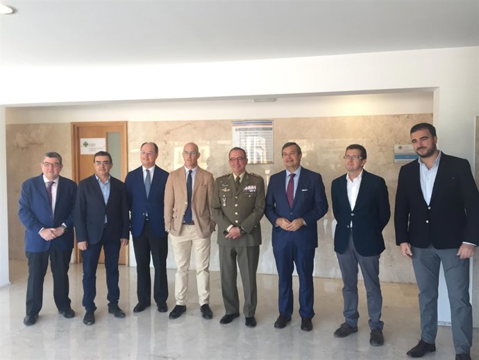 El teniente general jefe del Ejército de Tierra, Juan Gómez de Salazar en el CEU