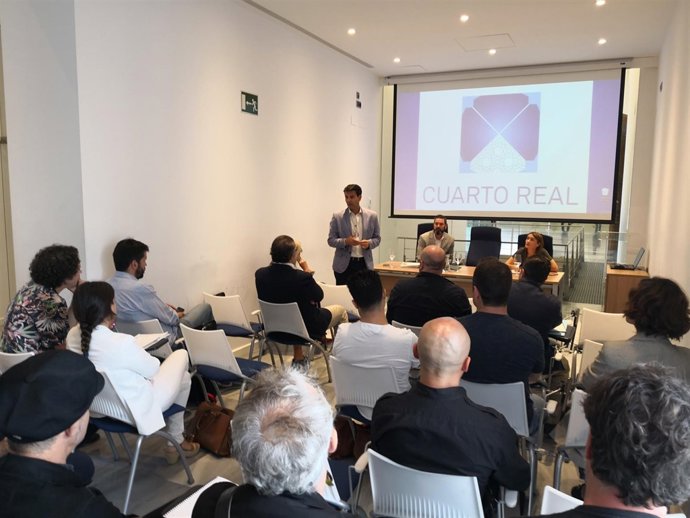 Reunión del Ayuntamiento y el sector de la música sobre el nuevo nomenclator