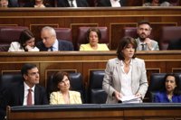 Diputados del PP corean "dimisión, dimisión" a la ministra de Justicia en el Congreso