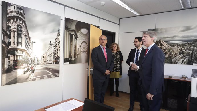 El presidente de la Comunidad de Madrid, Ángel Garrido, en Bruselas