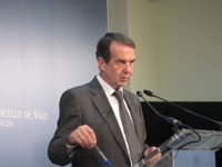 Abel Caballero, sobre las primarias del PSdeG: "A las cosas del partido atiendo lo justo"