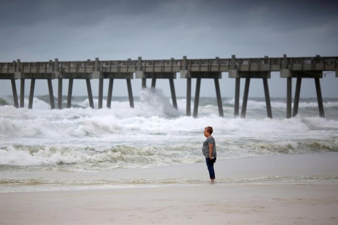 Costa de Pensacola antes de la llegada del huracán 'Michael'