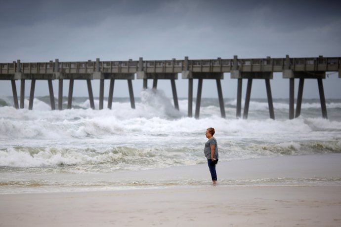Costa de Pensacola antes de la llegada del huracán 'Michael'