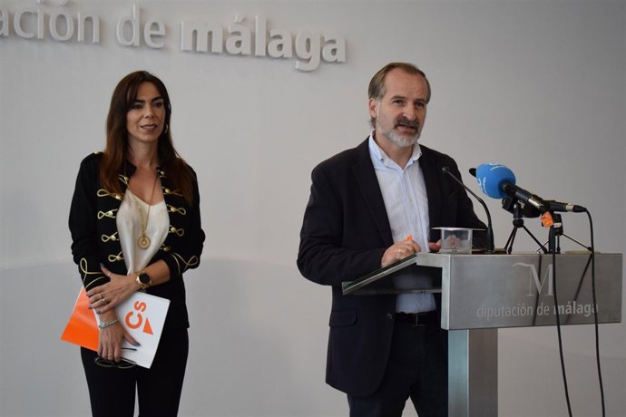 Gonzalo Sichar y Teresa Pardo en la Diputación diputados de Cs Ciudadanos