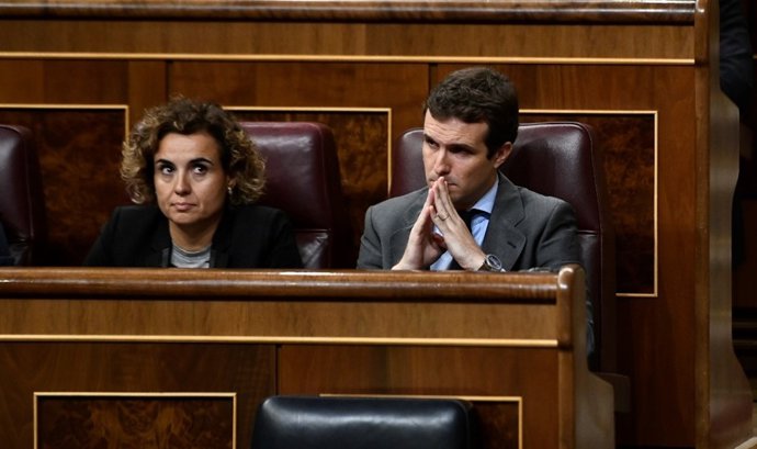 Dolors Montserrat y Pablo Casado 