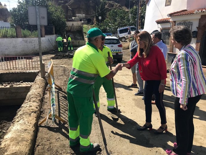 Susana Díaz e Inmaculada Olea visitan zona afectada por tormenta