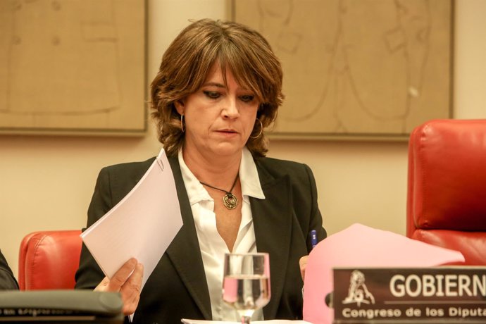 La ministra de Justicia, Dolores Delgado, comparece en la Comisión de Justicia