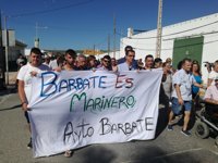 Reunión de pescadores de Barbate (Cádiz) y armadores para discutir el futuro de la marinería