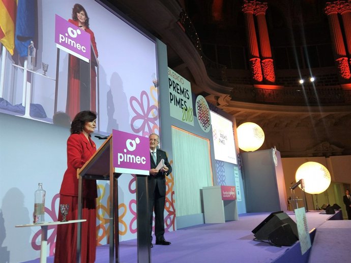 Vicepta. Carmen Calvo, Josep González (Pimec) en els Premis Pimes