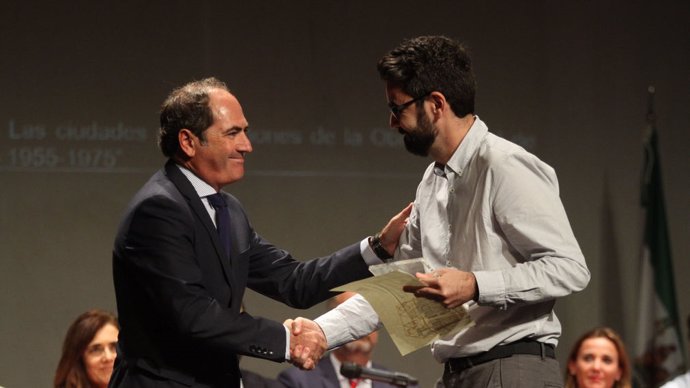 El profesor de la UPCT premiado por Colegio Arquitectos Huelva