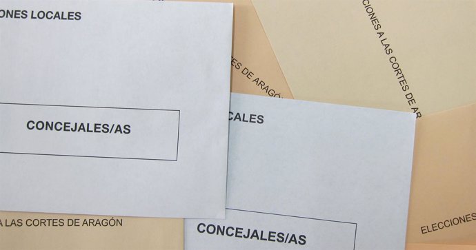 Elecciones municipales y autonómicas 2015. Sobres, papeletas electorales