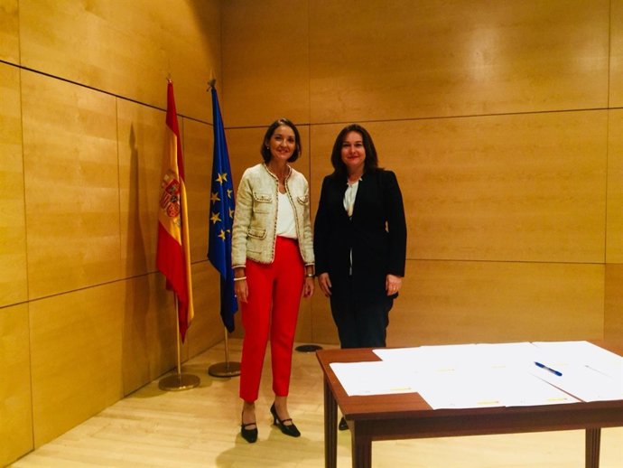 Martín rojo y reyes maroto adhesión málaga red inteligente turismo destinos