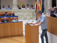 La candidatura de Cantabrana y Sáinz choca con los requisitos creados por Podemos para postularse