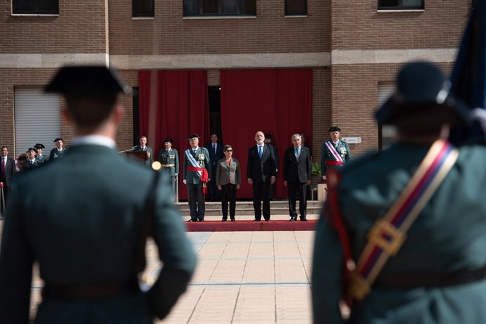El director general de la Guàrdia Civil, Felix Azón, presideix els actes de cele