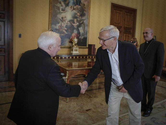 Antonio Cañizares y Joan Ribó, en la reunión en el Arzobispado