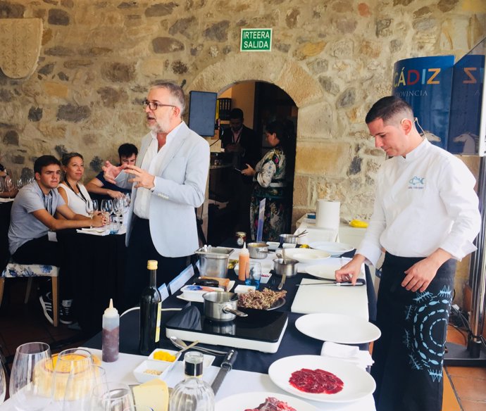 Muestra de cocina gaditana en Portugalete