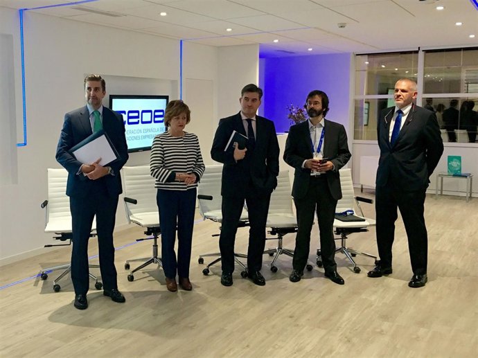 Directivos de CEOE, Ametic y Atos