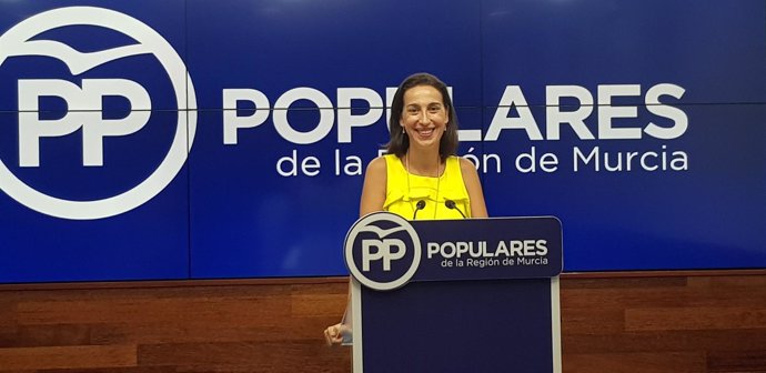 La portavoz del Partido Popular de la Región de Murcia, Nuria Fuentes