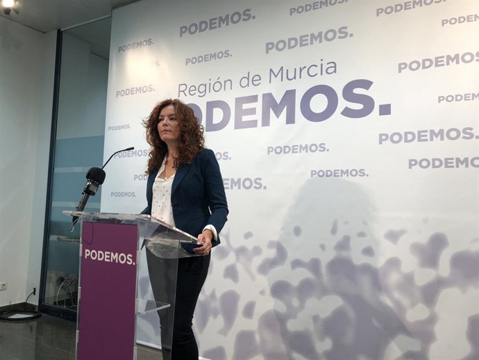 M. Ángeles García Navarro