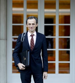 Foto de familia del Gobierno y reunión del Consejo de Ministros