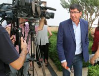 Marín (Cs) espera que PSOE-A y PP-A "estén pensando en la posibilidad de hacerle presidente" porque sale "a ganar" el 2D