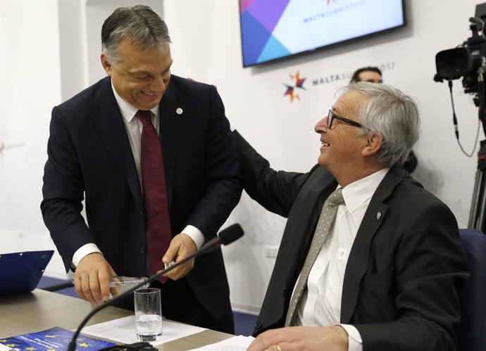 Viktor Orban y Jean-Claude Juncker