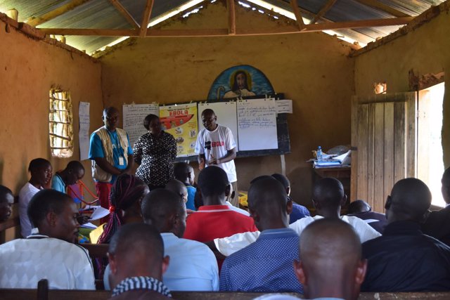 Campaña de concienciación contra el ébola en RDC