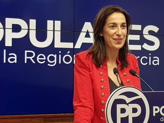 La portavoz del Partido Popular de Murcia, Nuria Fuentes