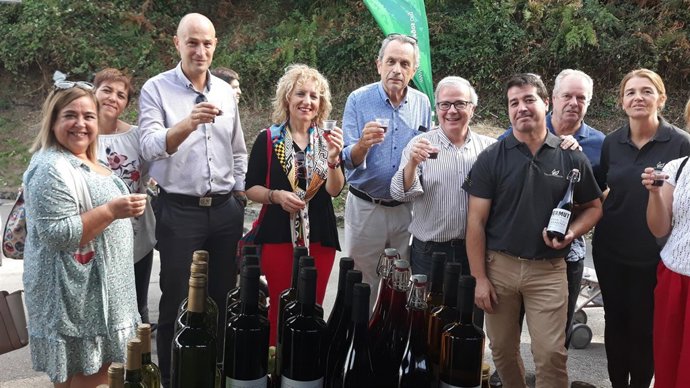 Tezanos con productores locales 