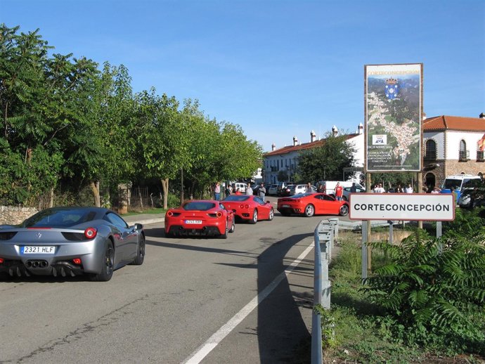 Club Ferrari España visita la Ruta del Jabugo