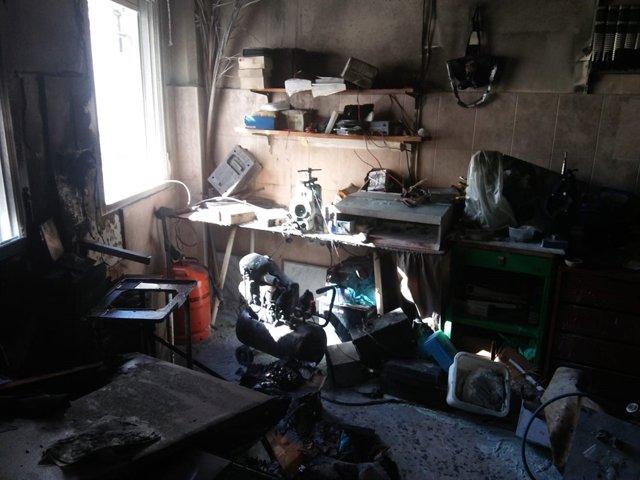 Incendio en un taller de Alcalá de Gazules (Cádiz)