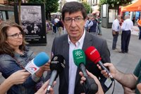 Juan Marín (Cs): "Los andaluces deben pensar si quieren abrir las ventanas tras cuarenta años de bipartidismo"