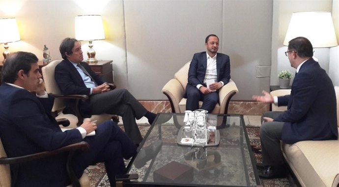 Reunión entre Cesur y Rodríguez Gómez de Celis