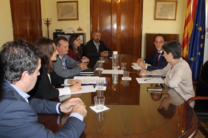 Teresa Cunillera y José Crespín con representantes del Consorcio Segre-Rialb