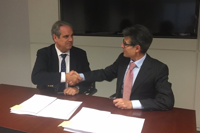 Firma acuerdo marco para la implantación y operación de Nodofarma Verificación